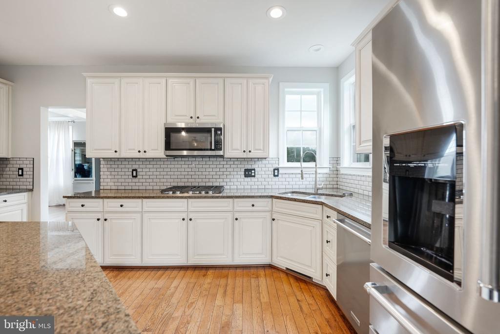 13389 Eagles Rest Dr