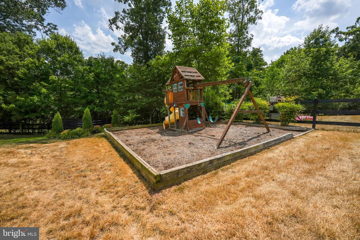 13389 Eagles Rest Dr