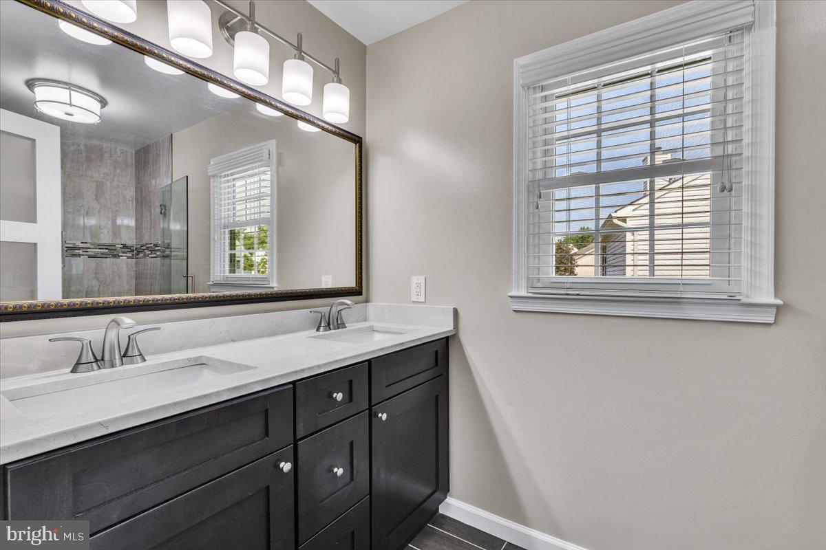 23 McPherson Cir