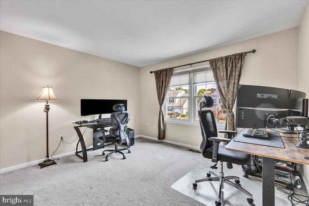 23 McPherson Cir