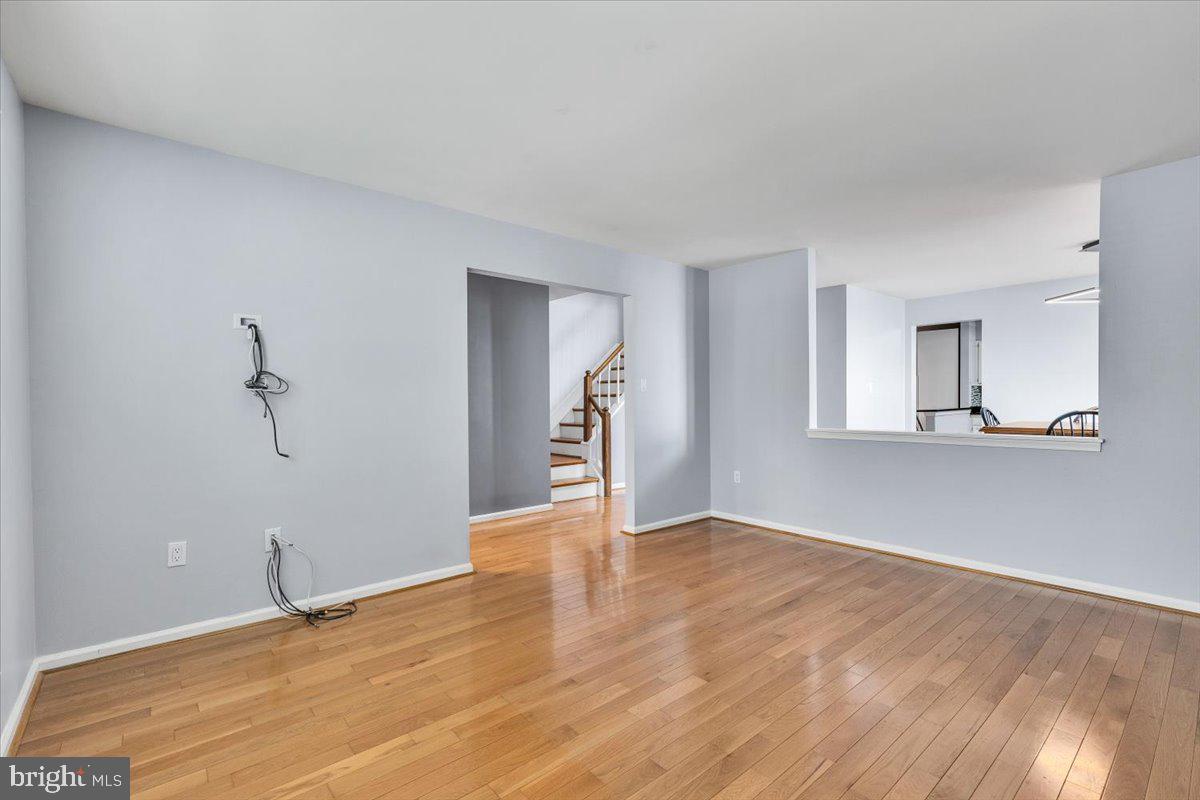 23 McPherson Cir