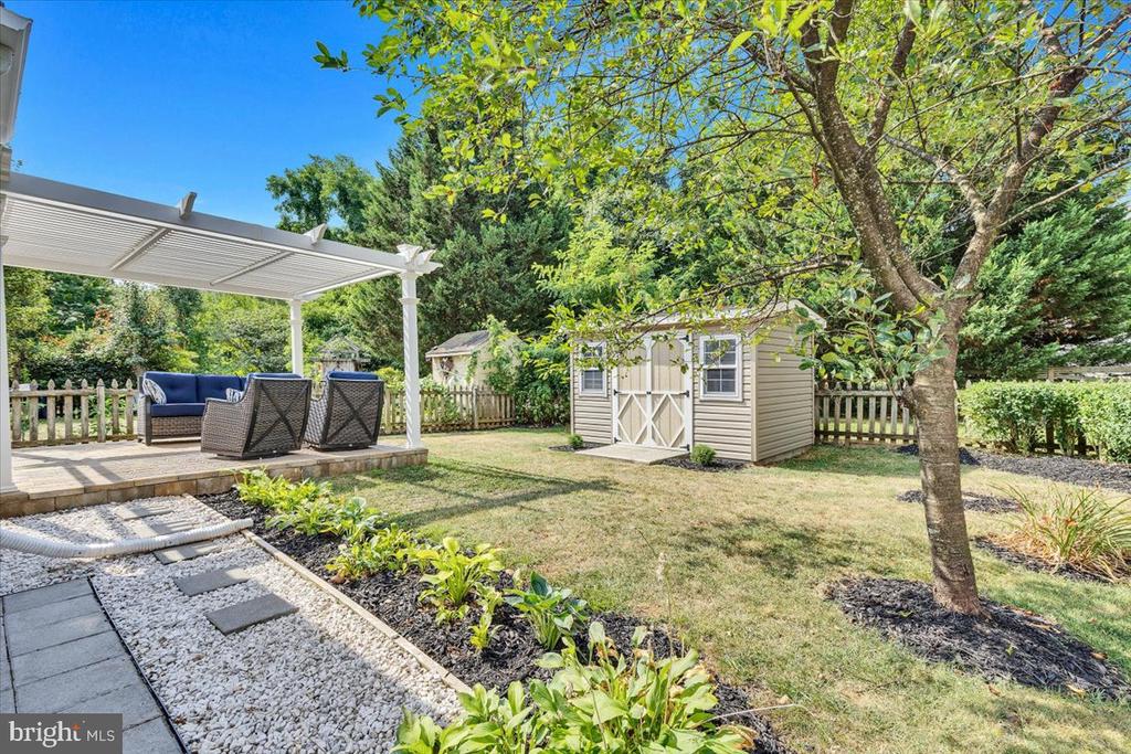 23 McPherson Cir