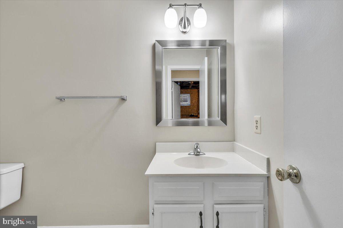 23 McPherson Cir