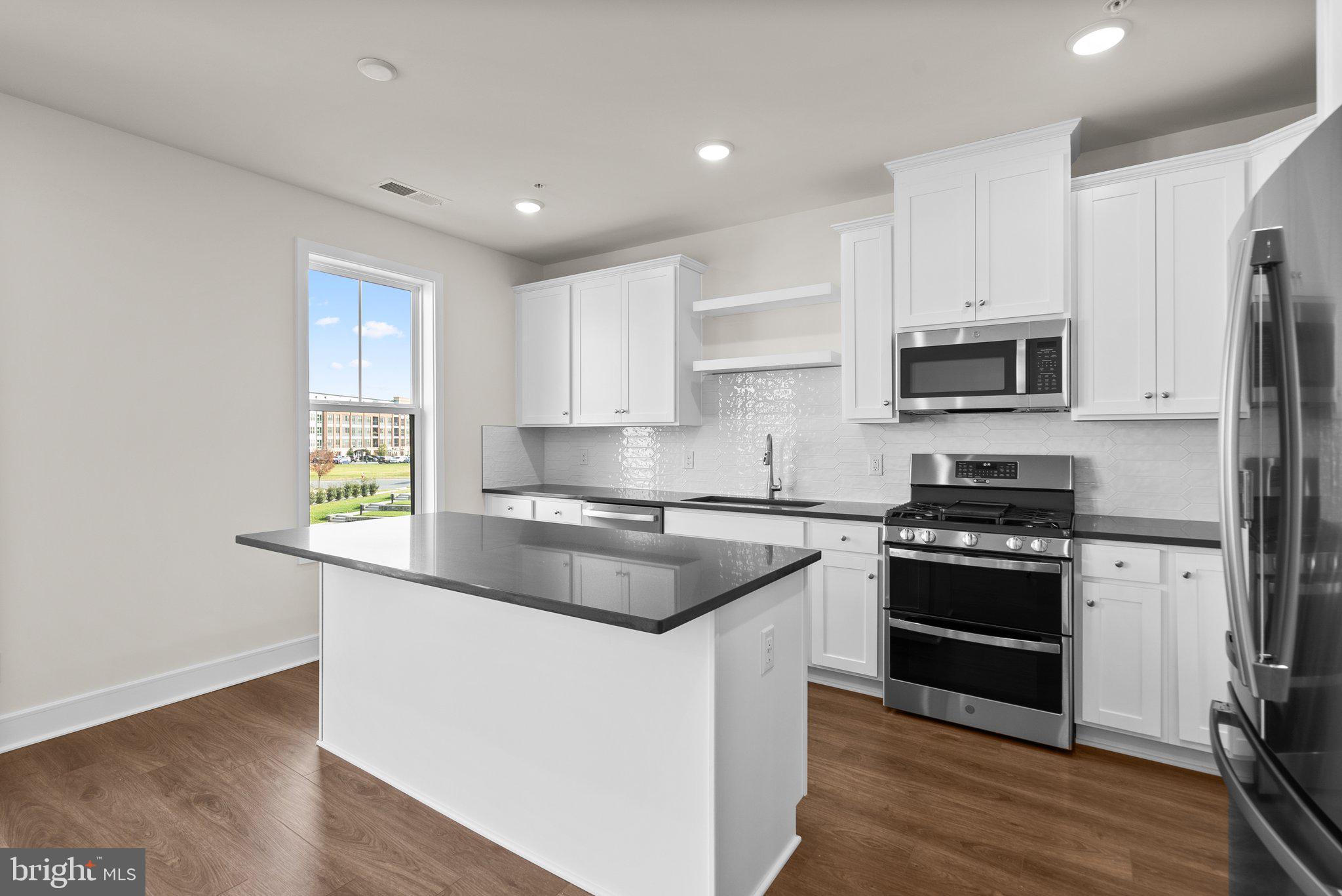 42640 Darala Dr