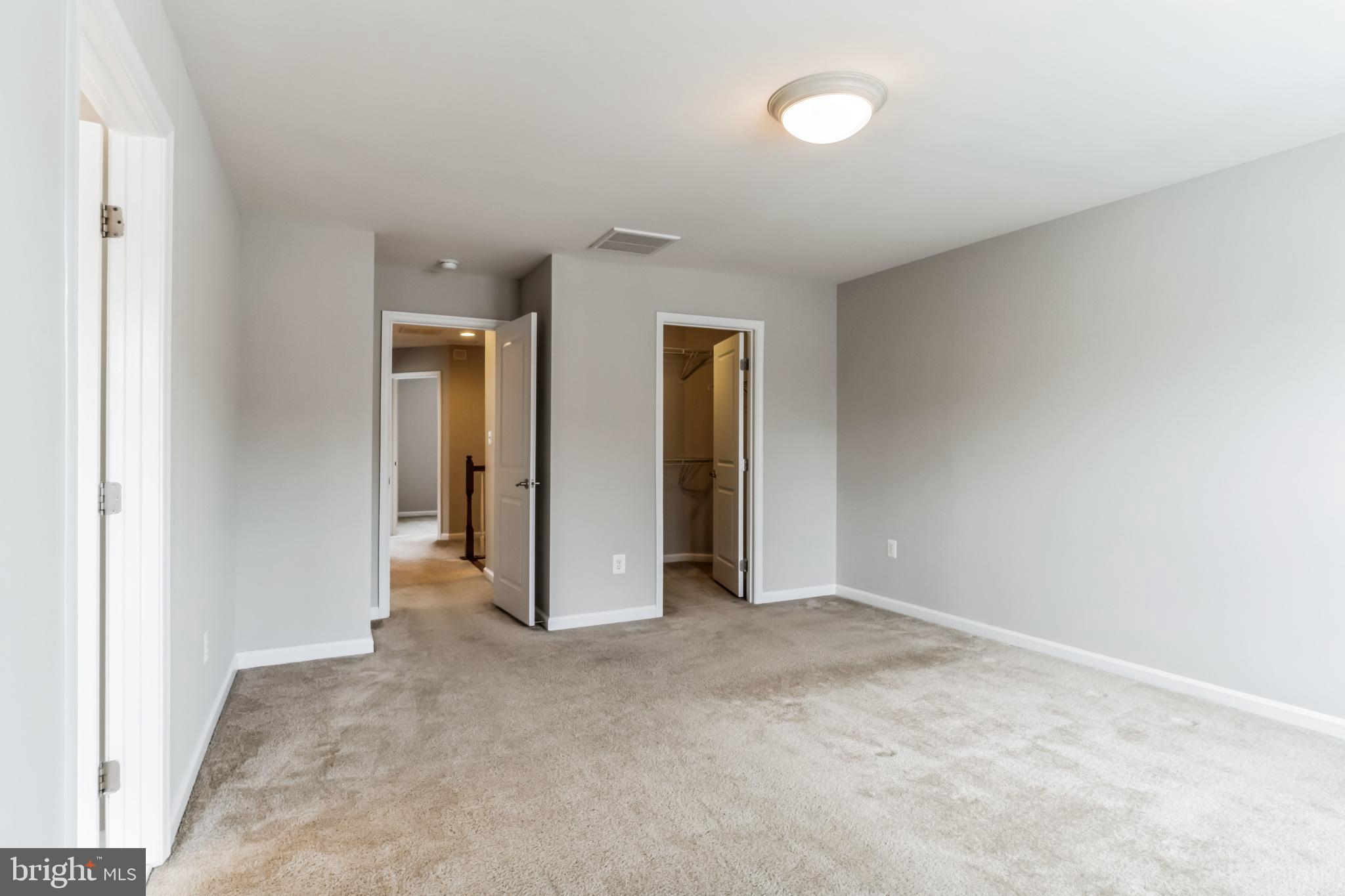 42630 Burbank Ter