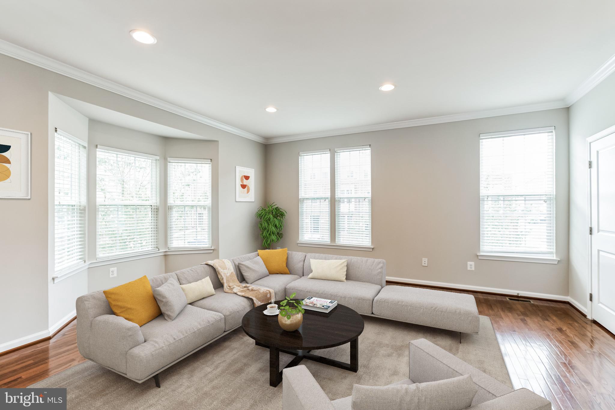 42630 Burbank Ter