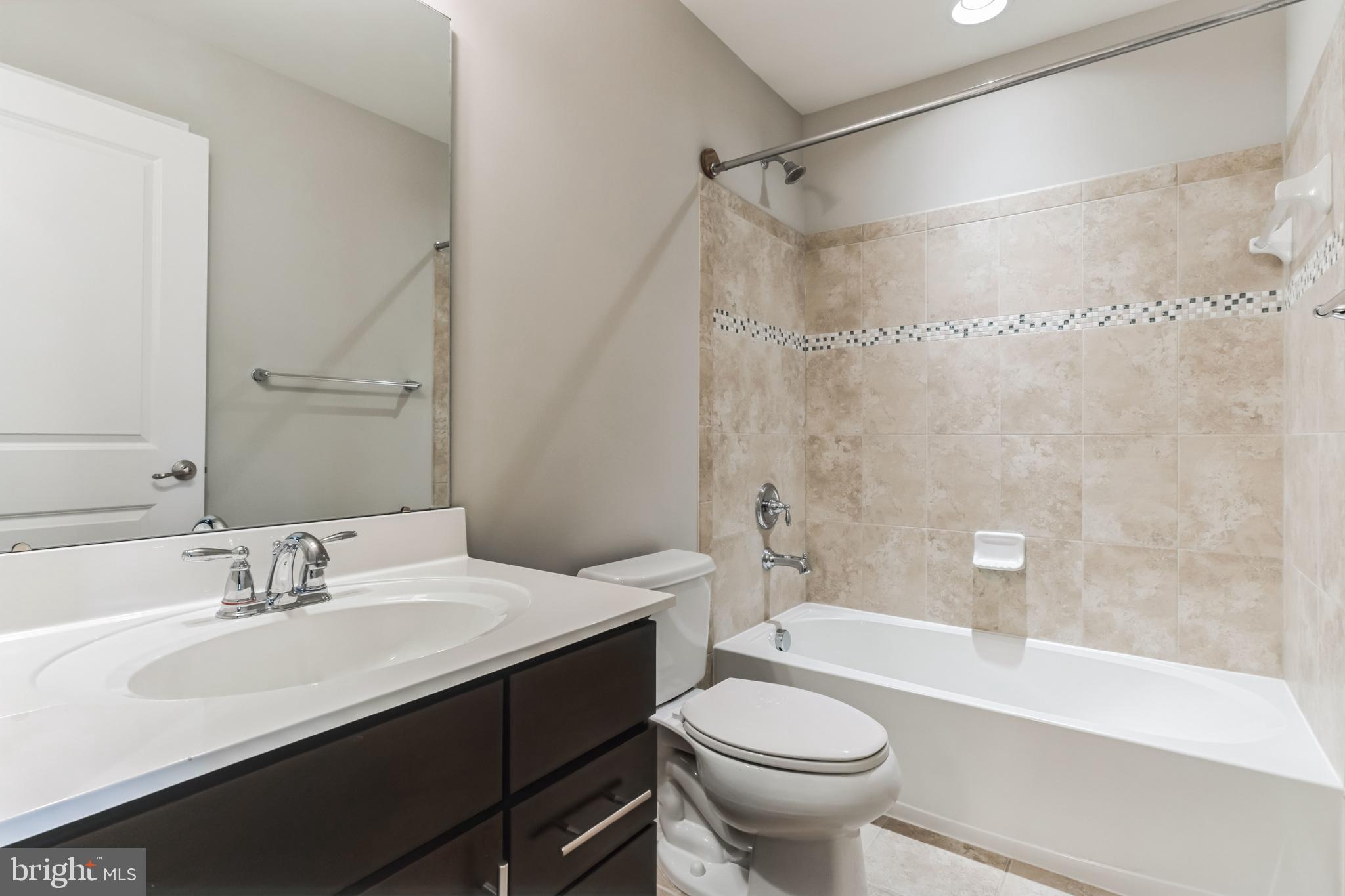 42630 Burbank Ter