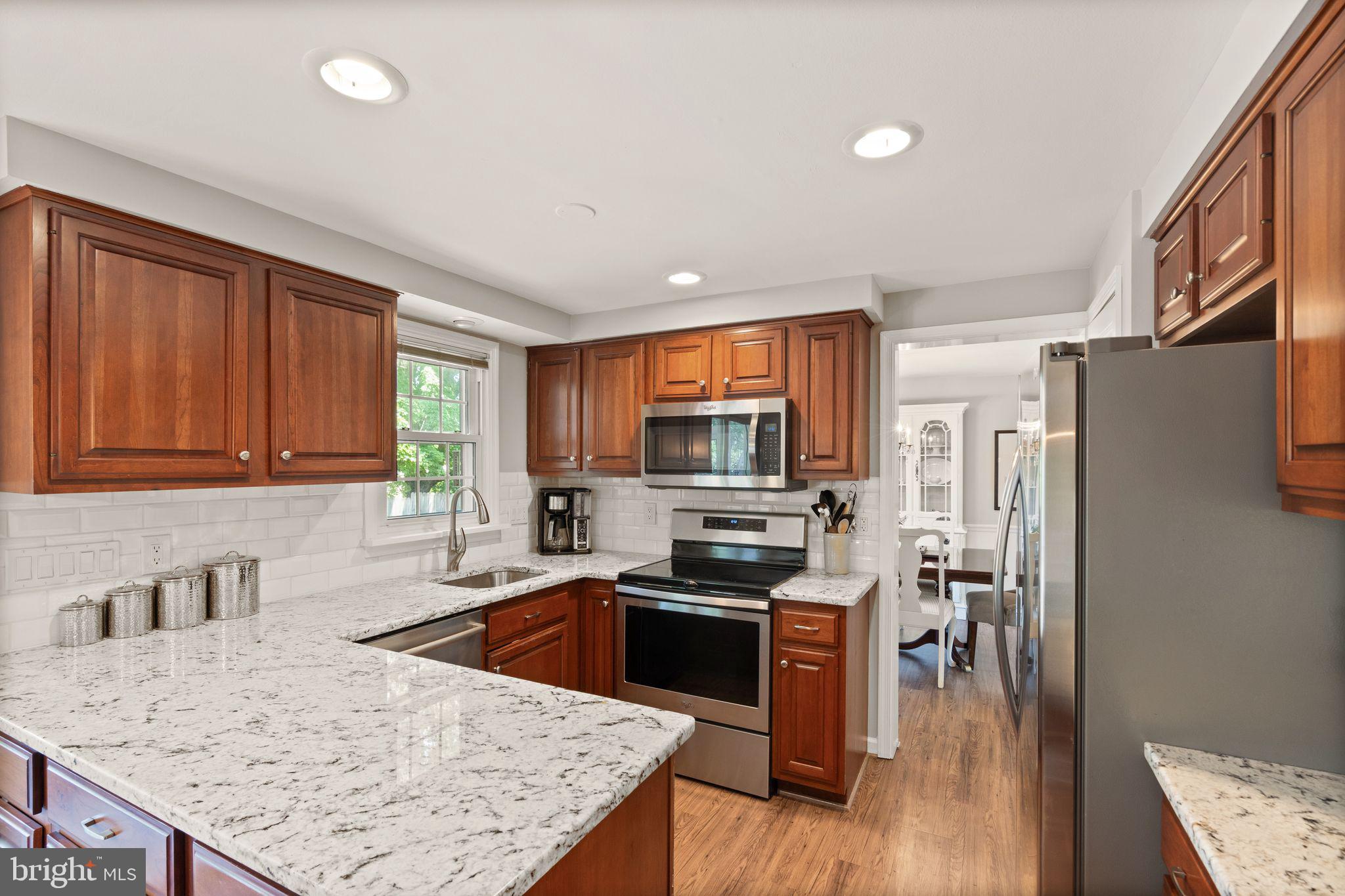 1107 Bradfield Dr SW