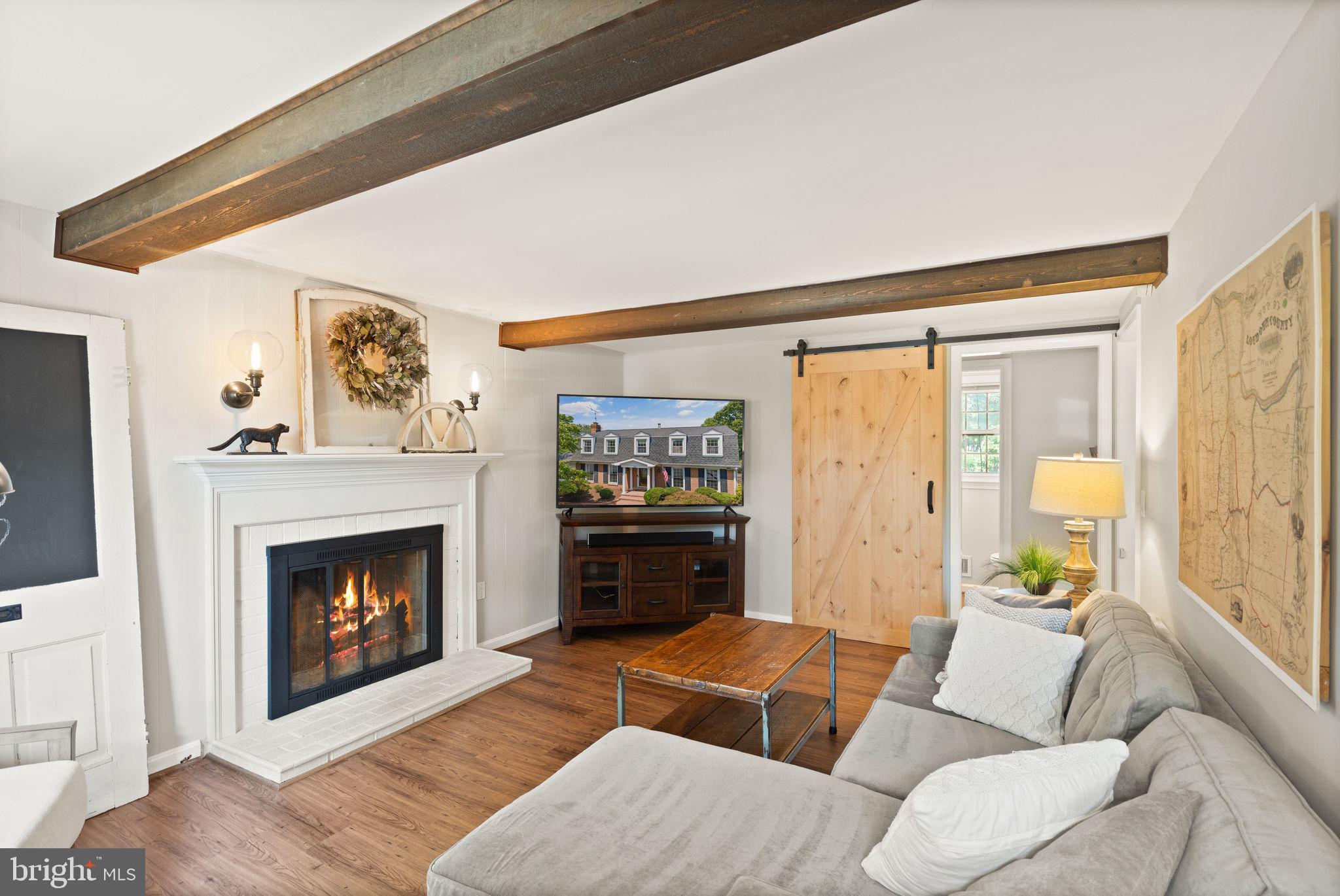 1107 Bradfield Dr SW