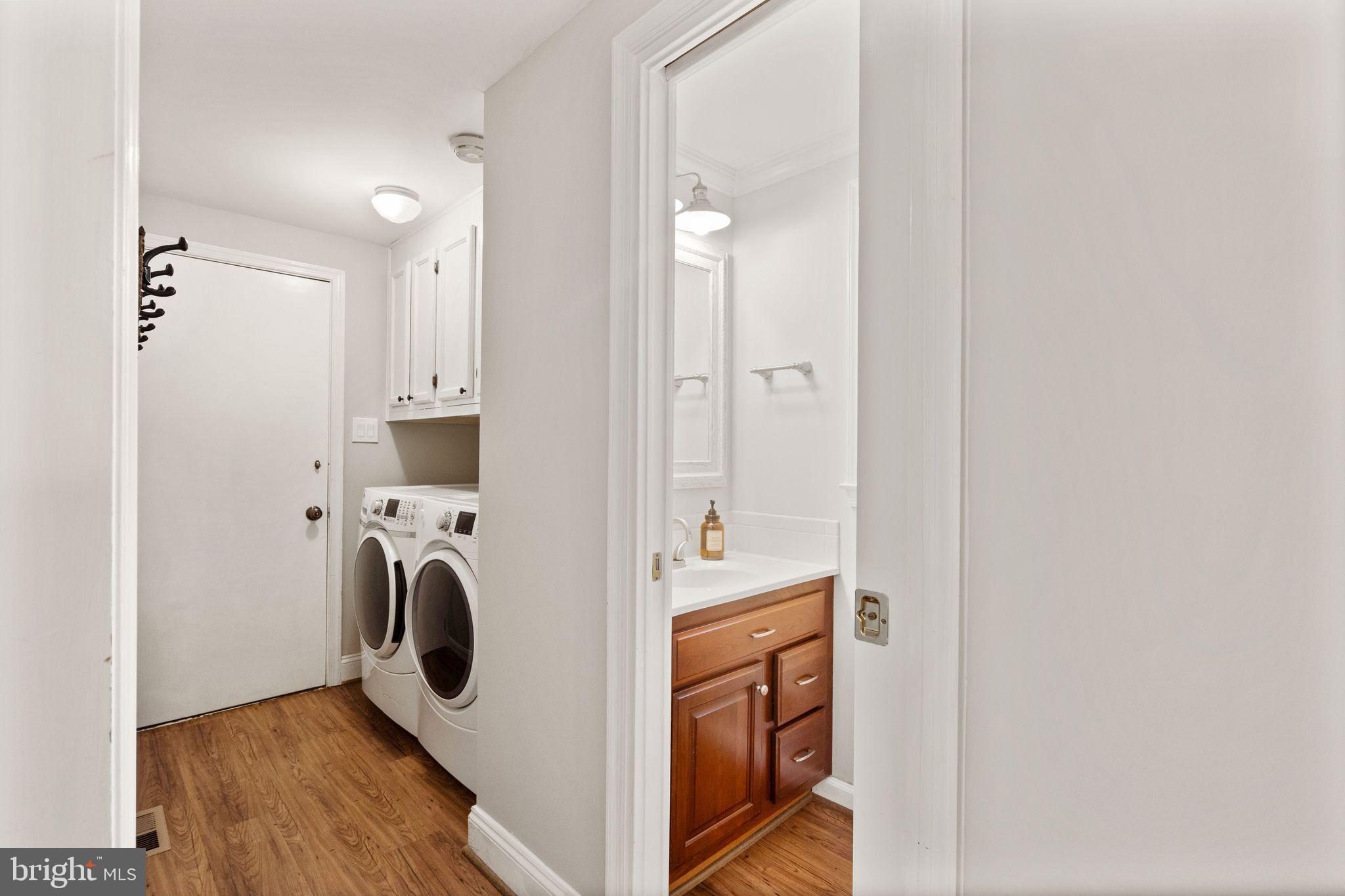 1107 Bradfield Dr SW