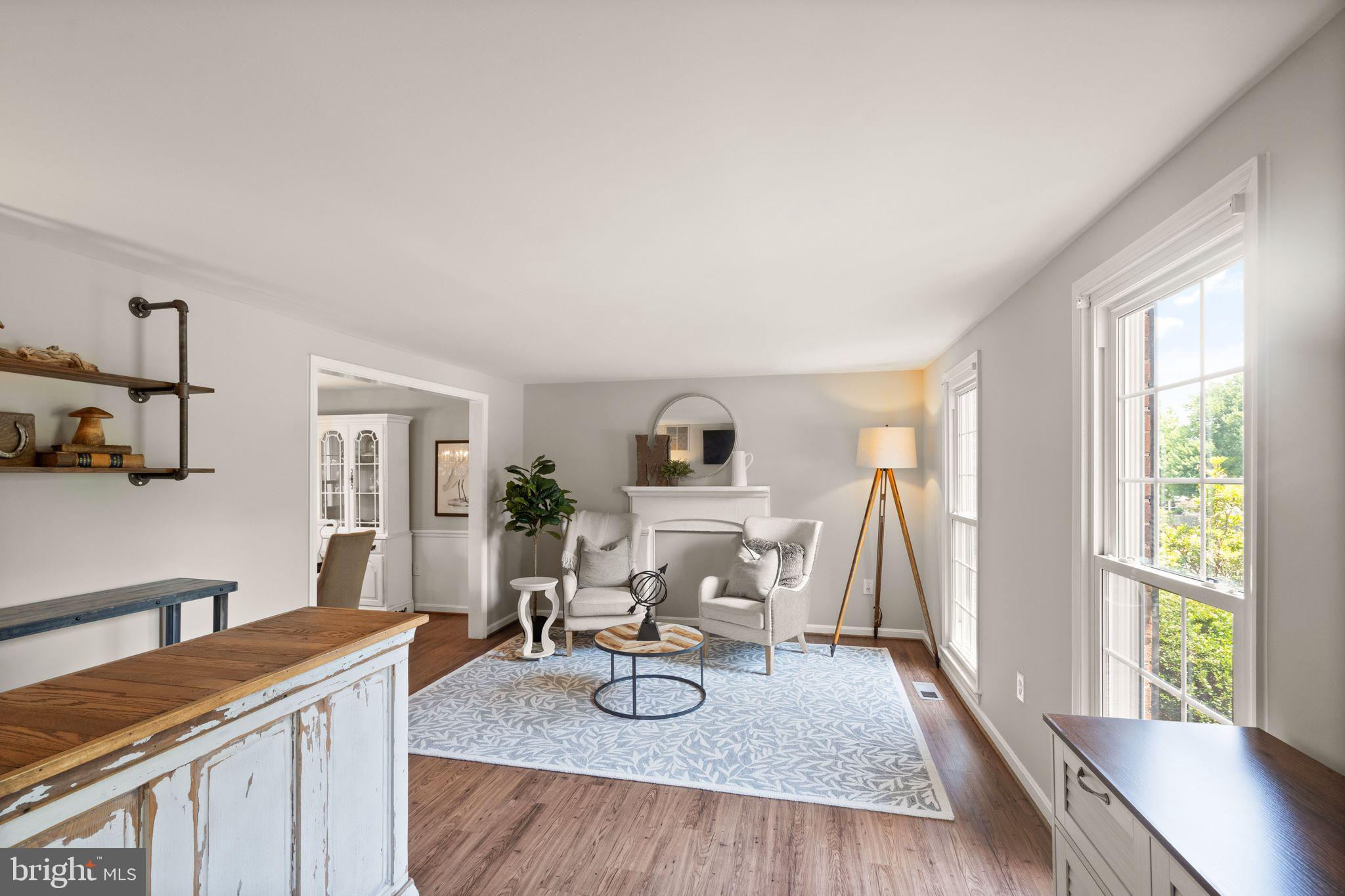 1107 Bradfield Dr SW