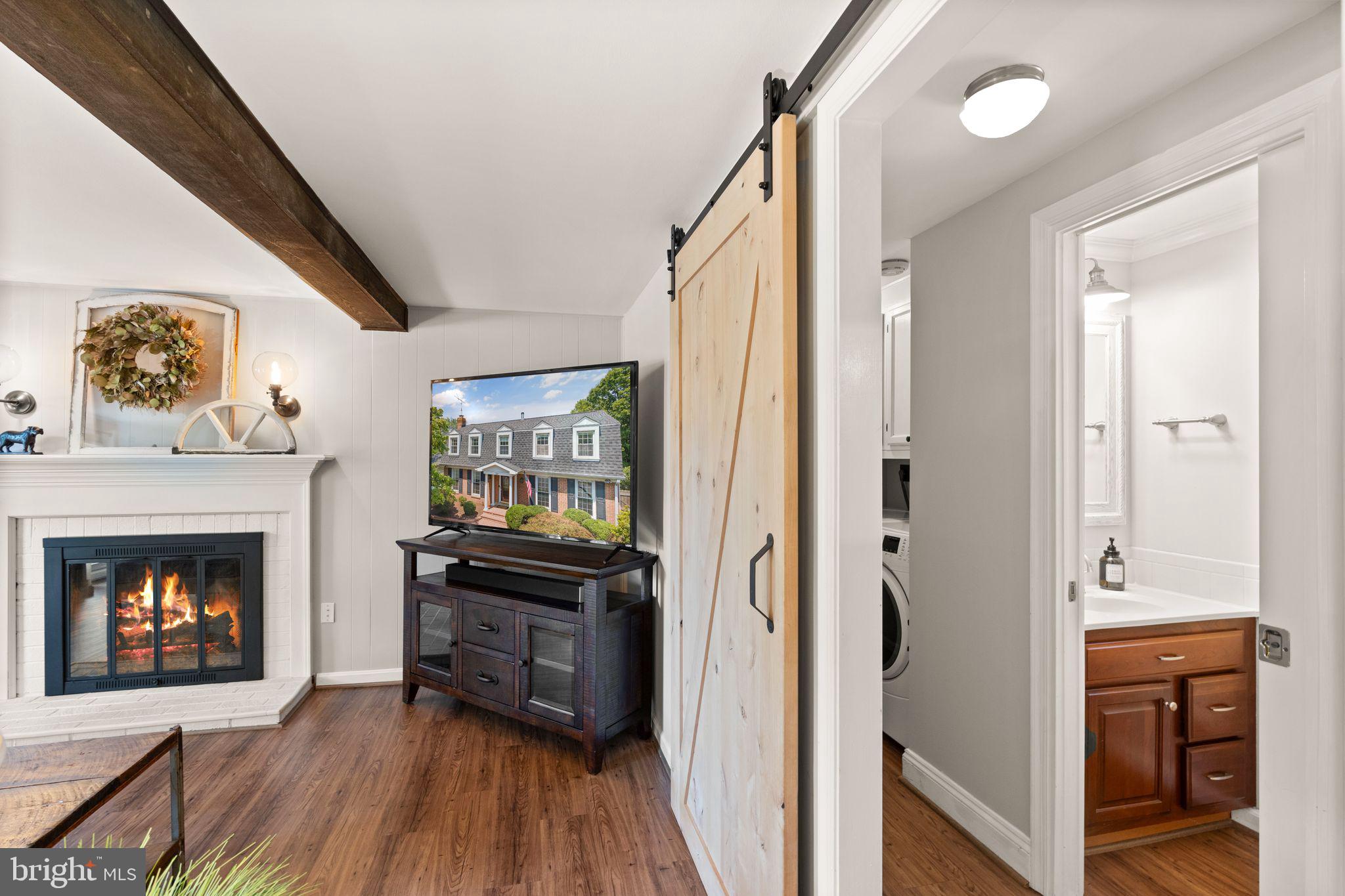 1107 Bradfield Dr SW