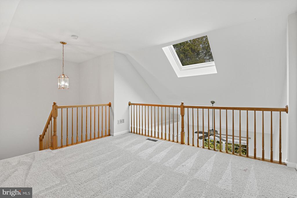 46816 Lawnes Creek Ter