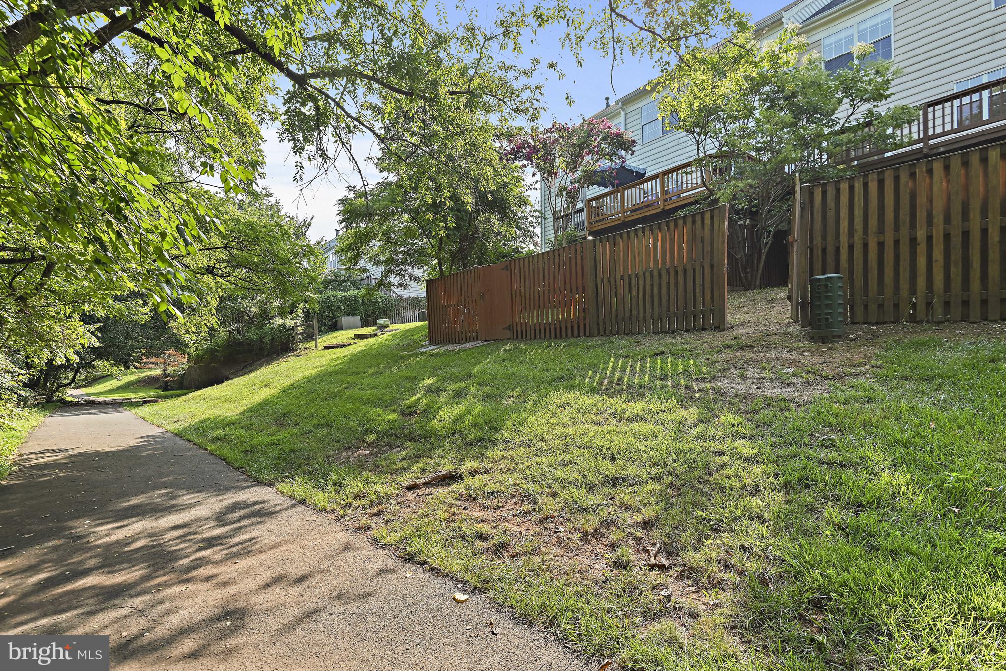 46816 Lawnes Creek Ter