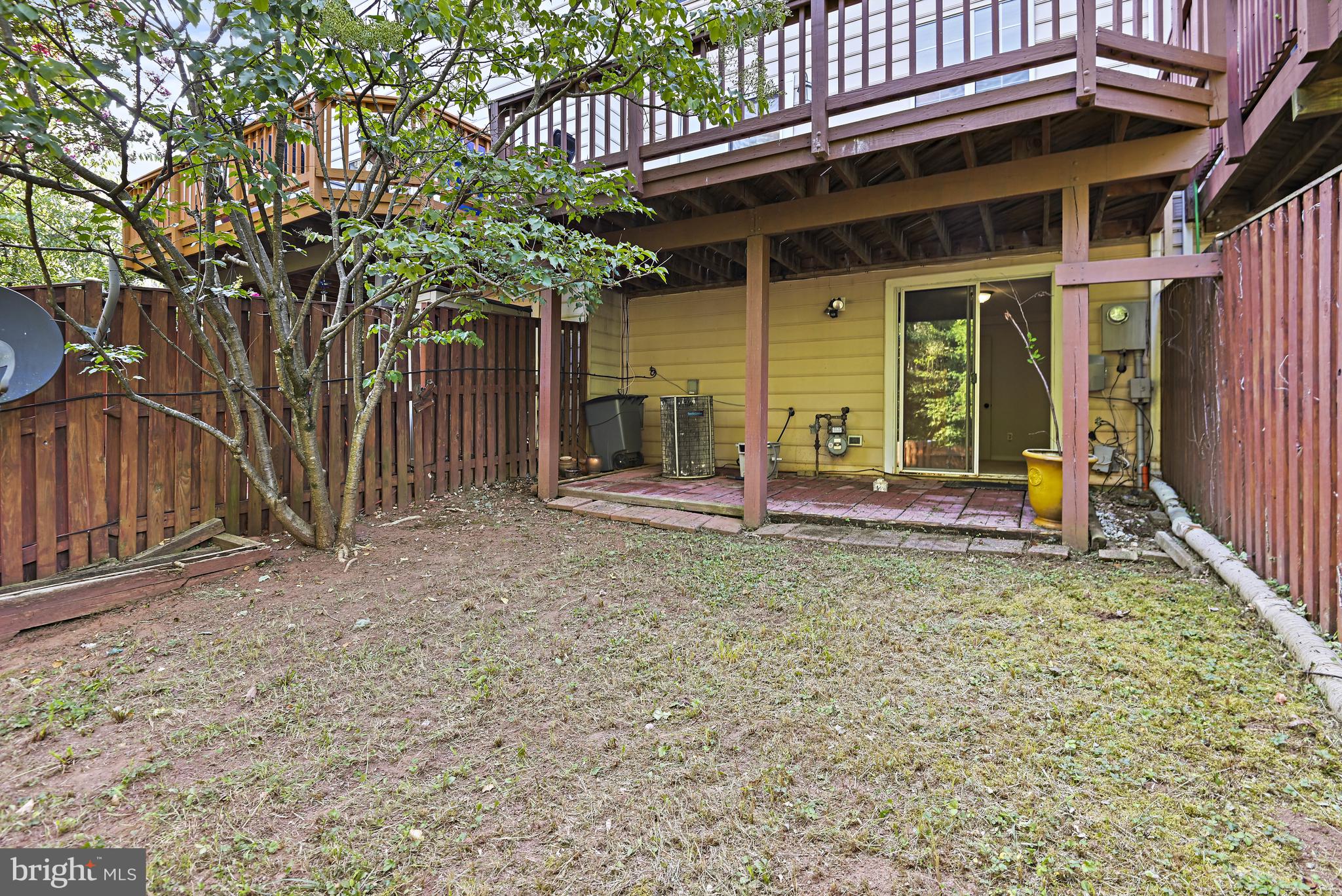 46816 Lawnes Creek Ter