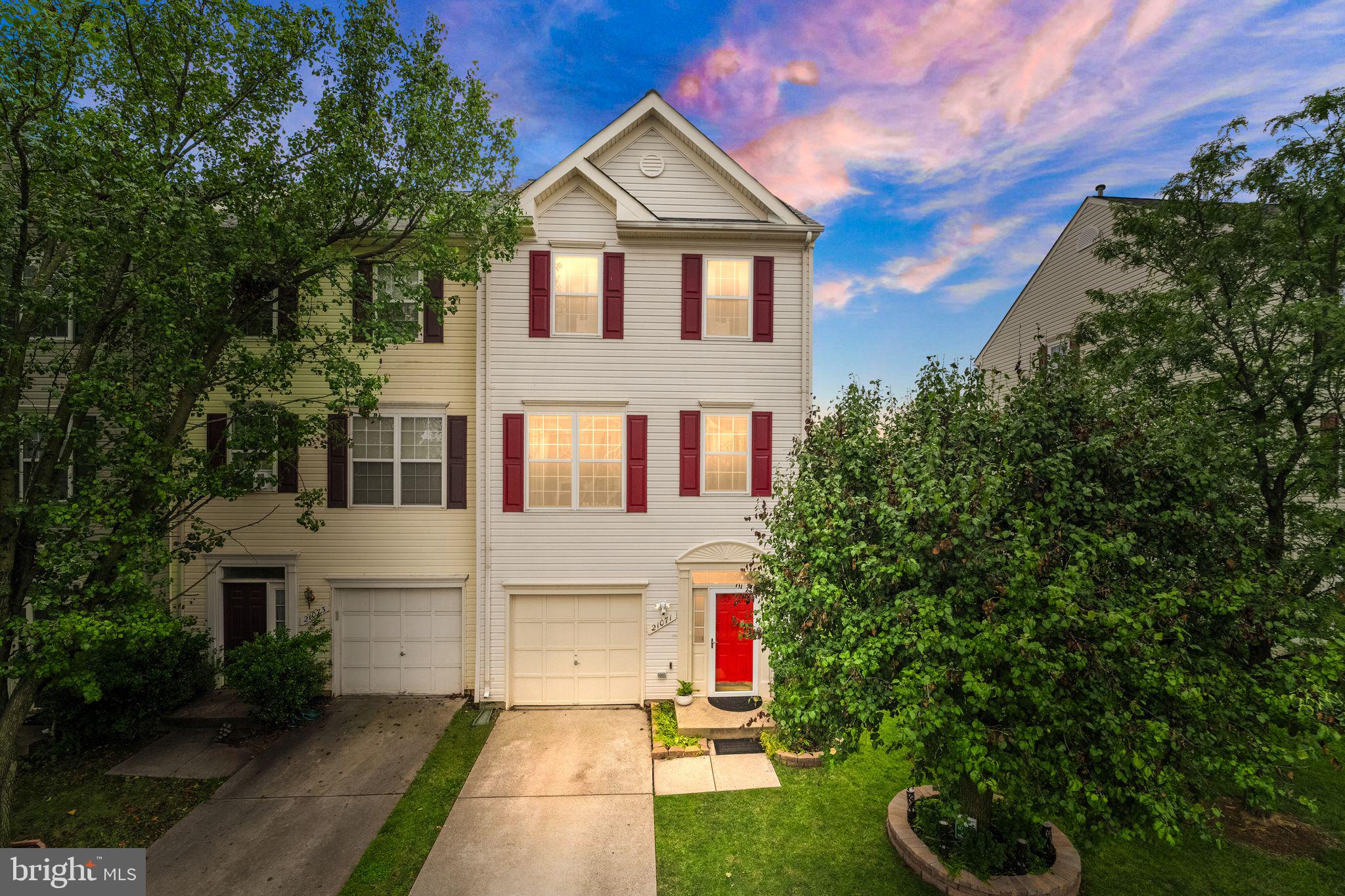 21071 MOSSY GLEN TER