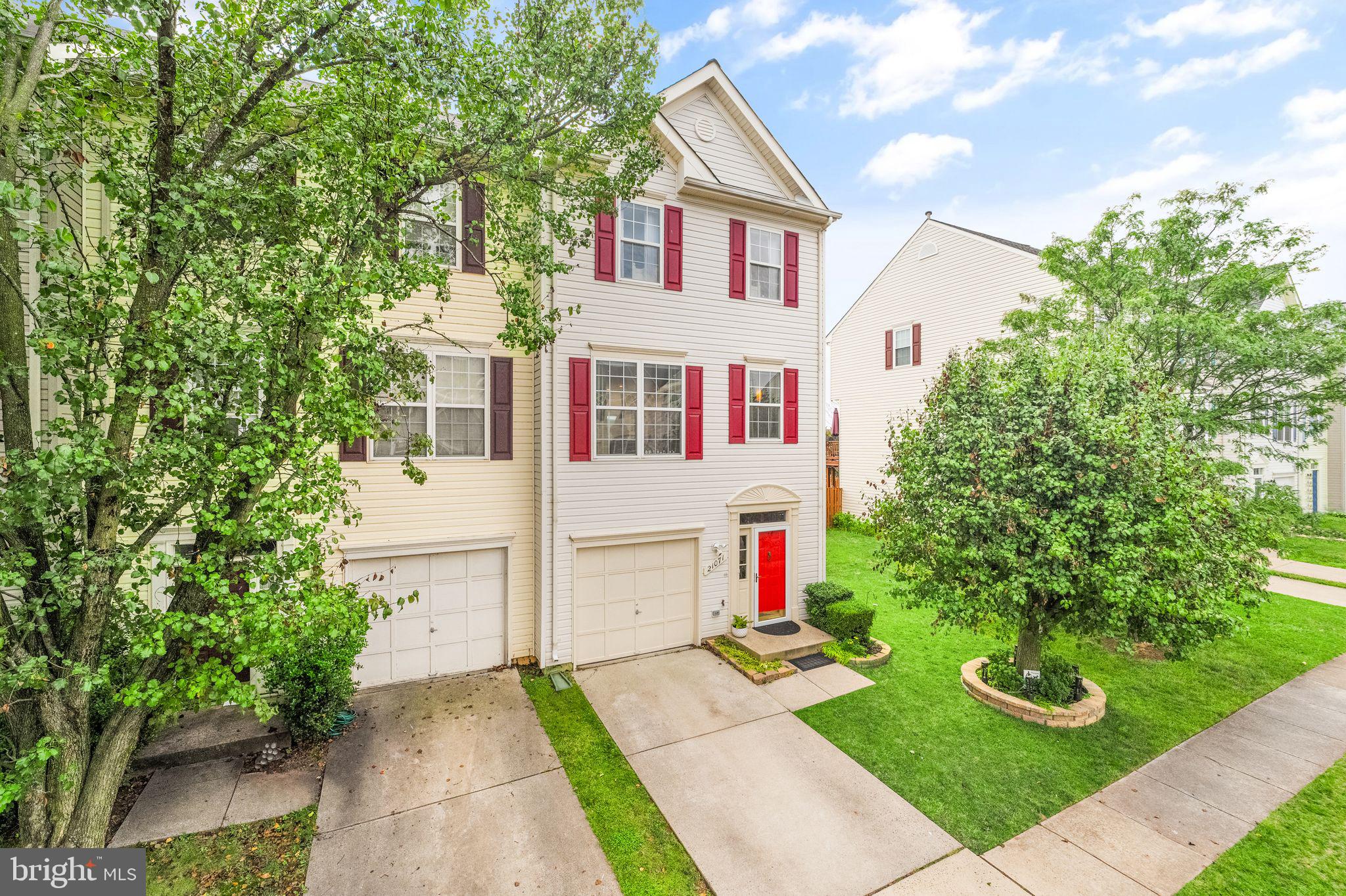 21071 MOSSY GLEN TER
