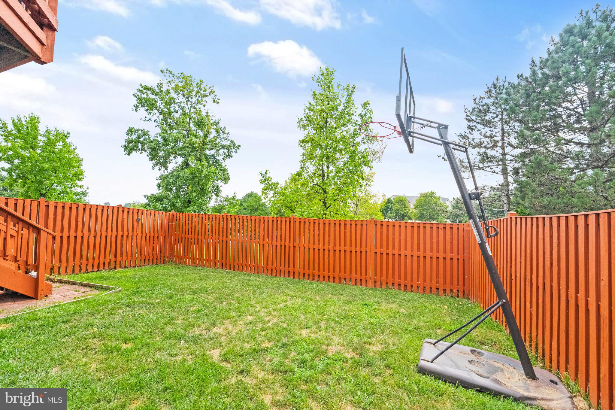 21071 MOSSY GLEN TER
