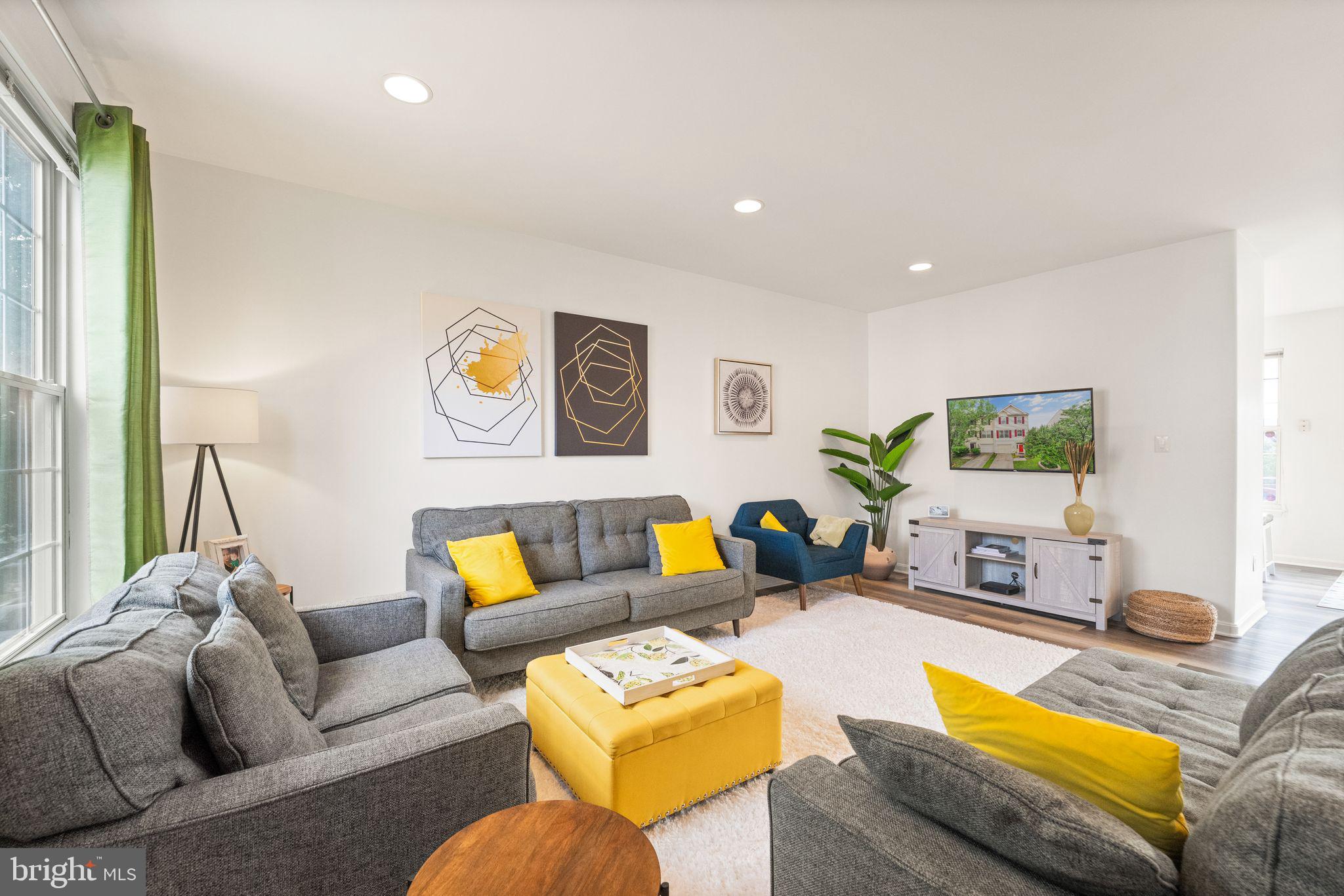 21071 MOSSY GLEN TER