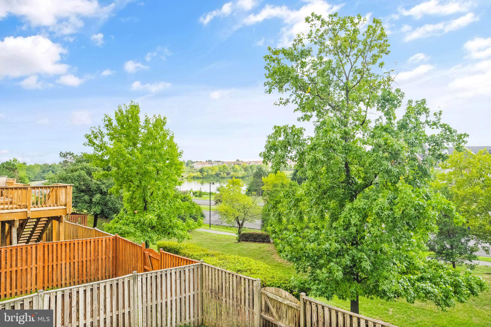 21071 MOSSY GLEN TER