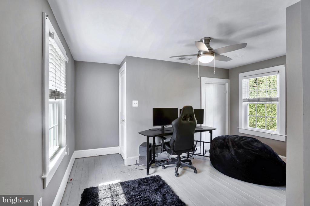 40349 Braddock Rd