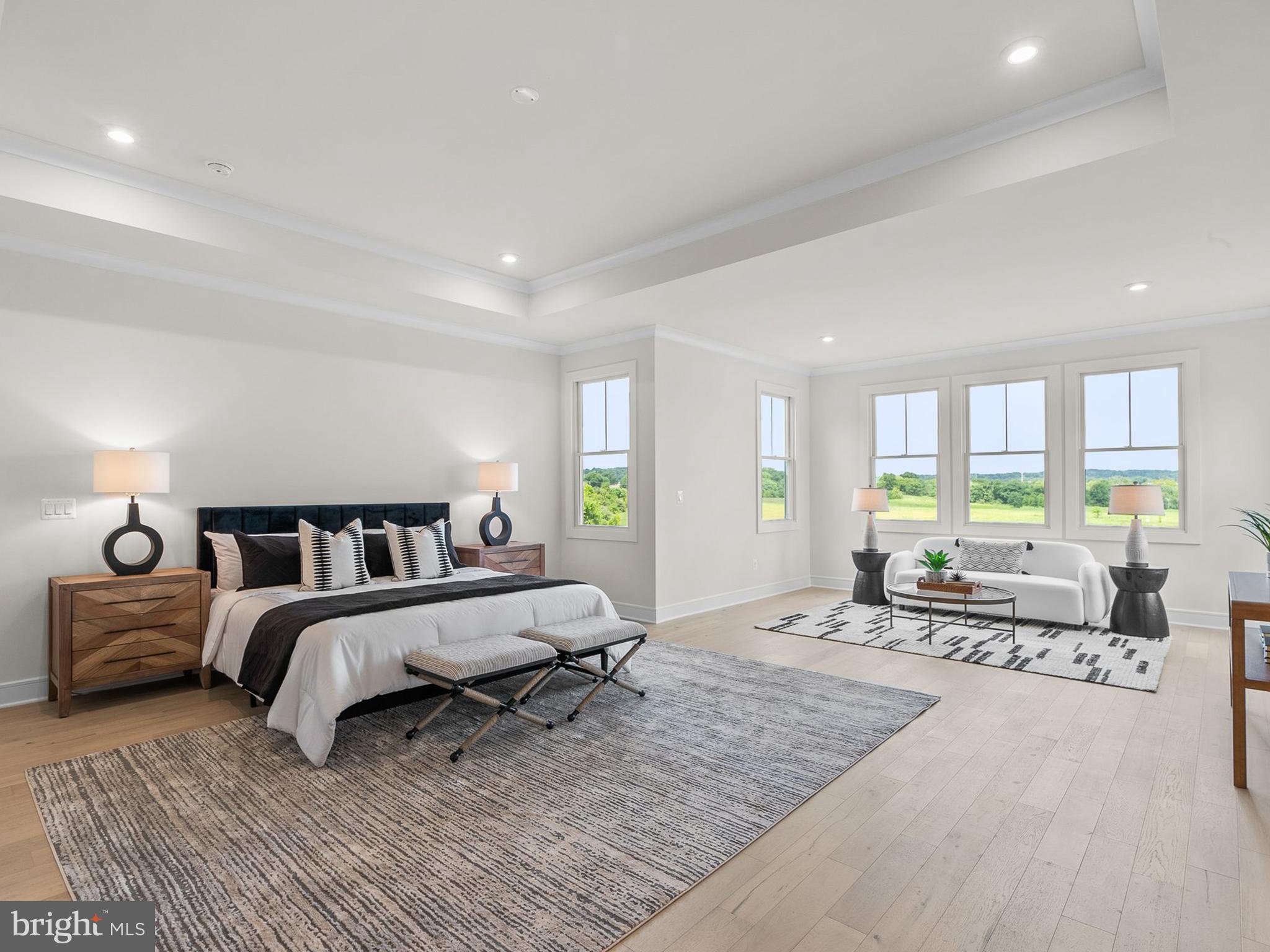 1004 Kalaris Pl SE