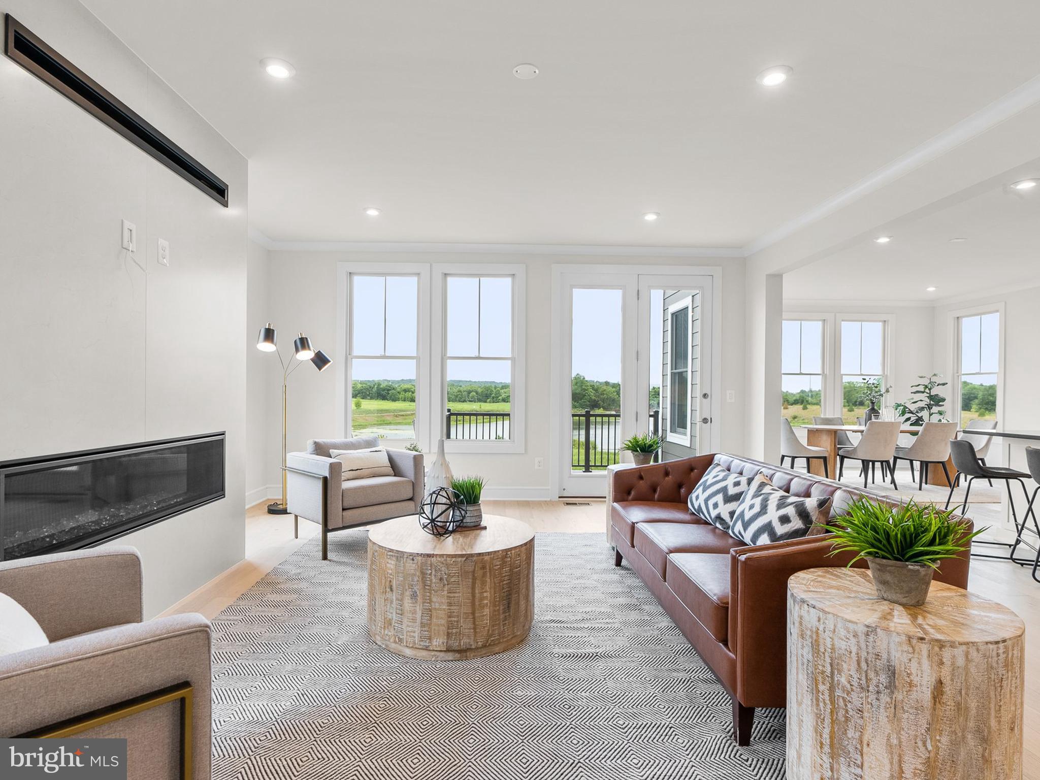 1004 Kalaris Pl SE
