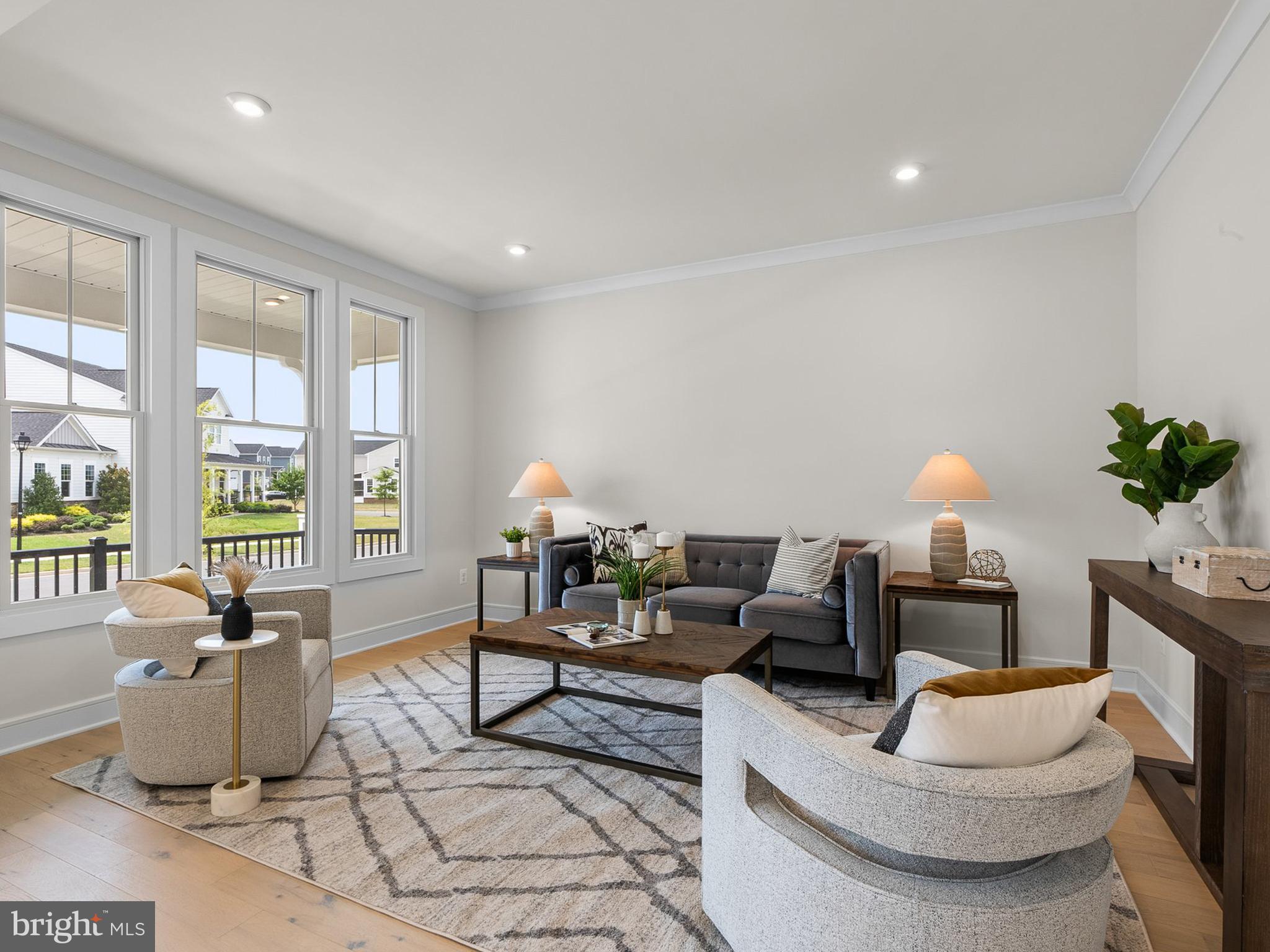 1004 Kalaris Pl SE