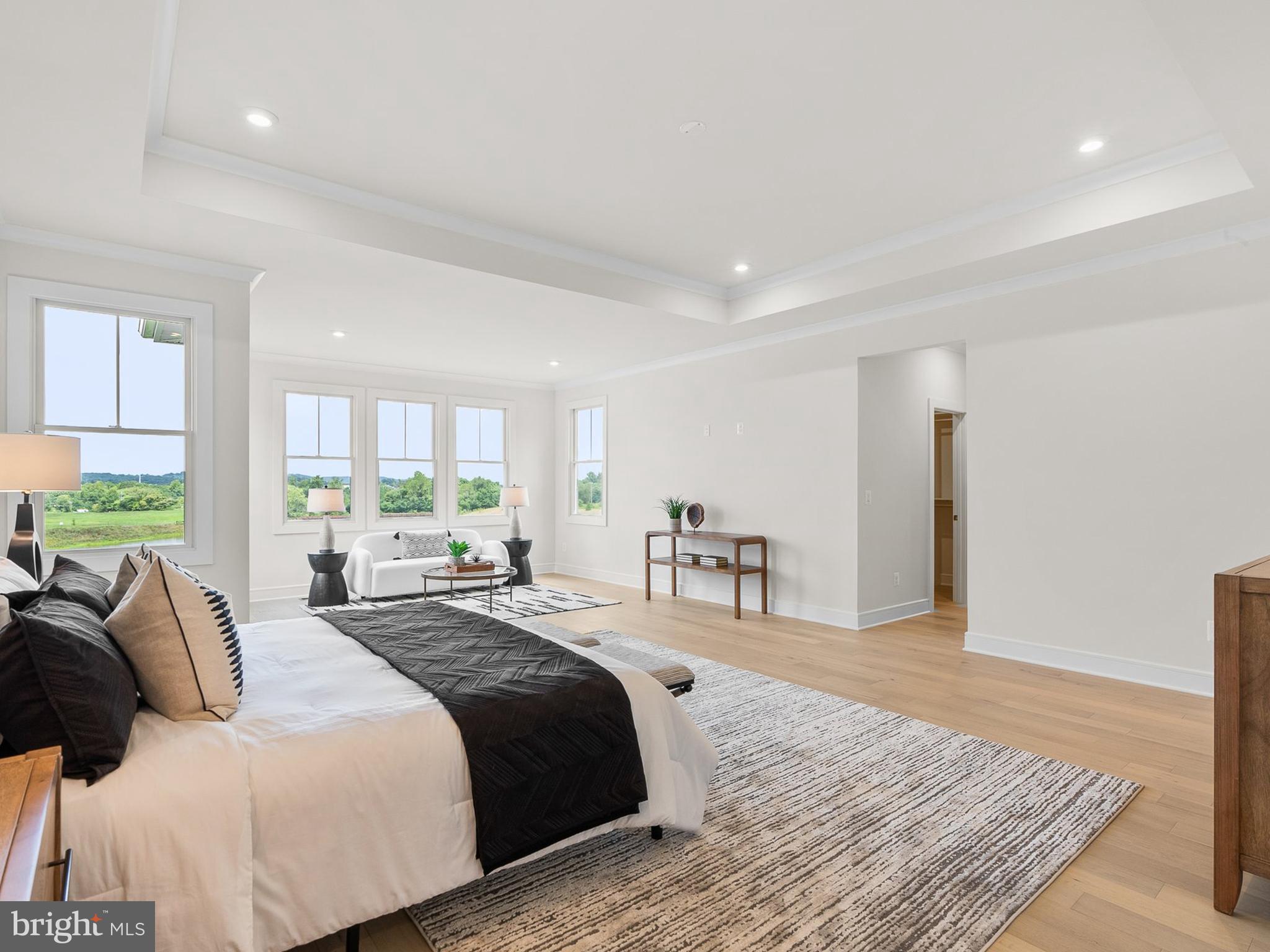 1004 Kalaris Pl SE