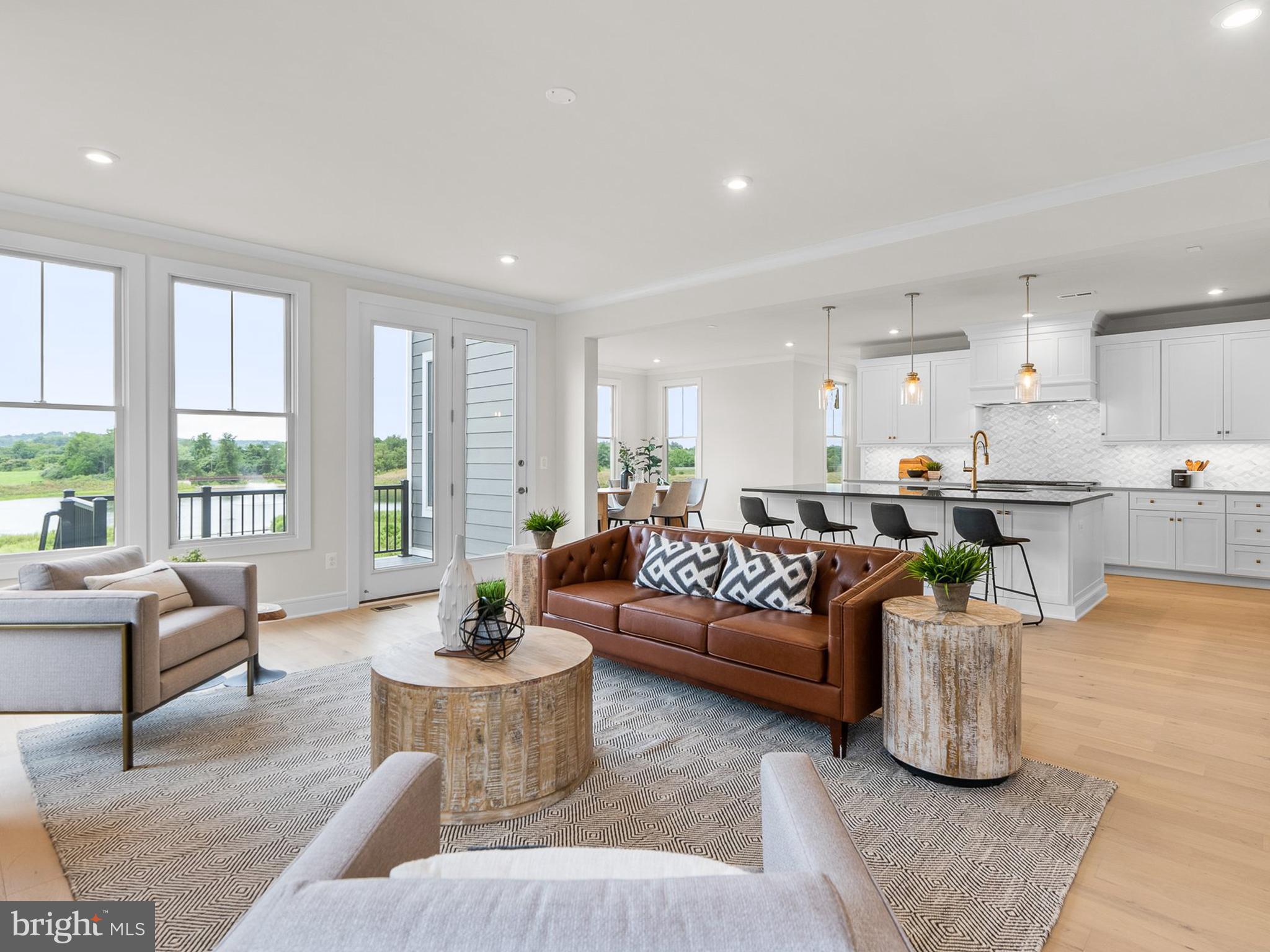 1004 Kalaris Pl SE