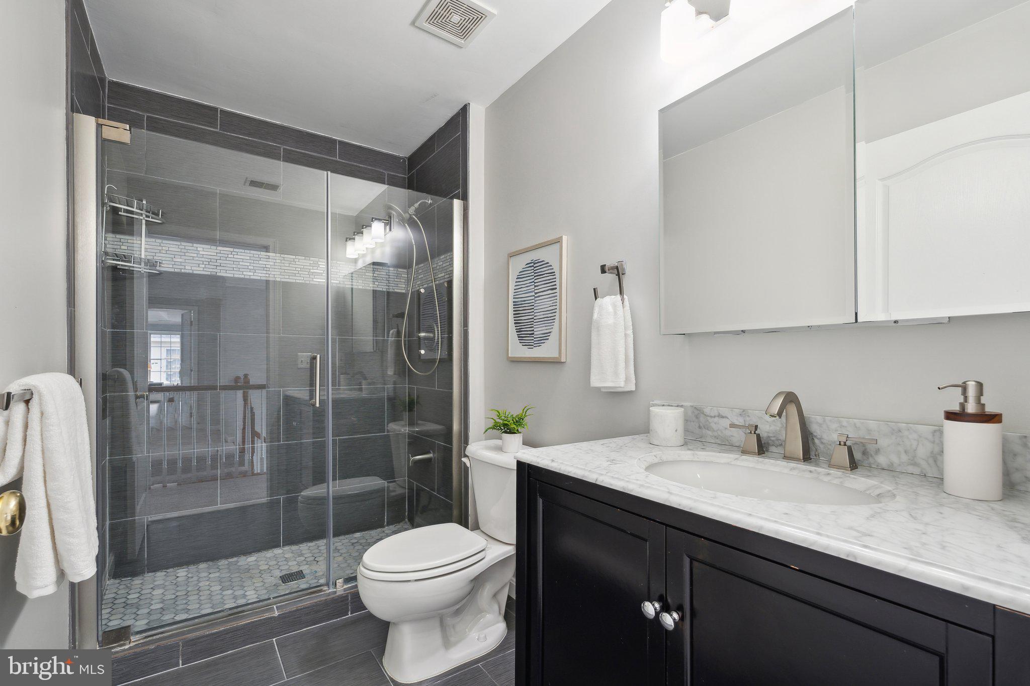 43464 Lucketts Bridge Cir