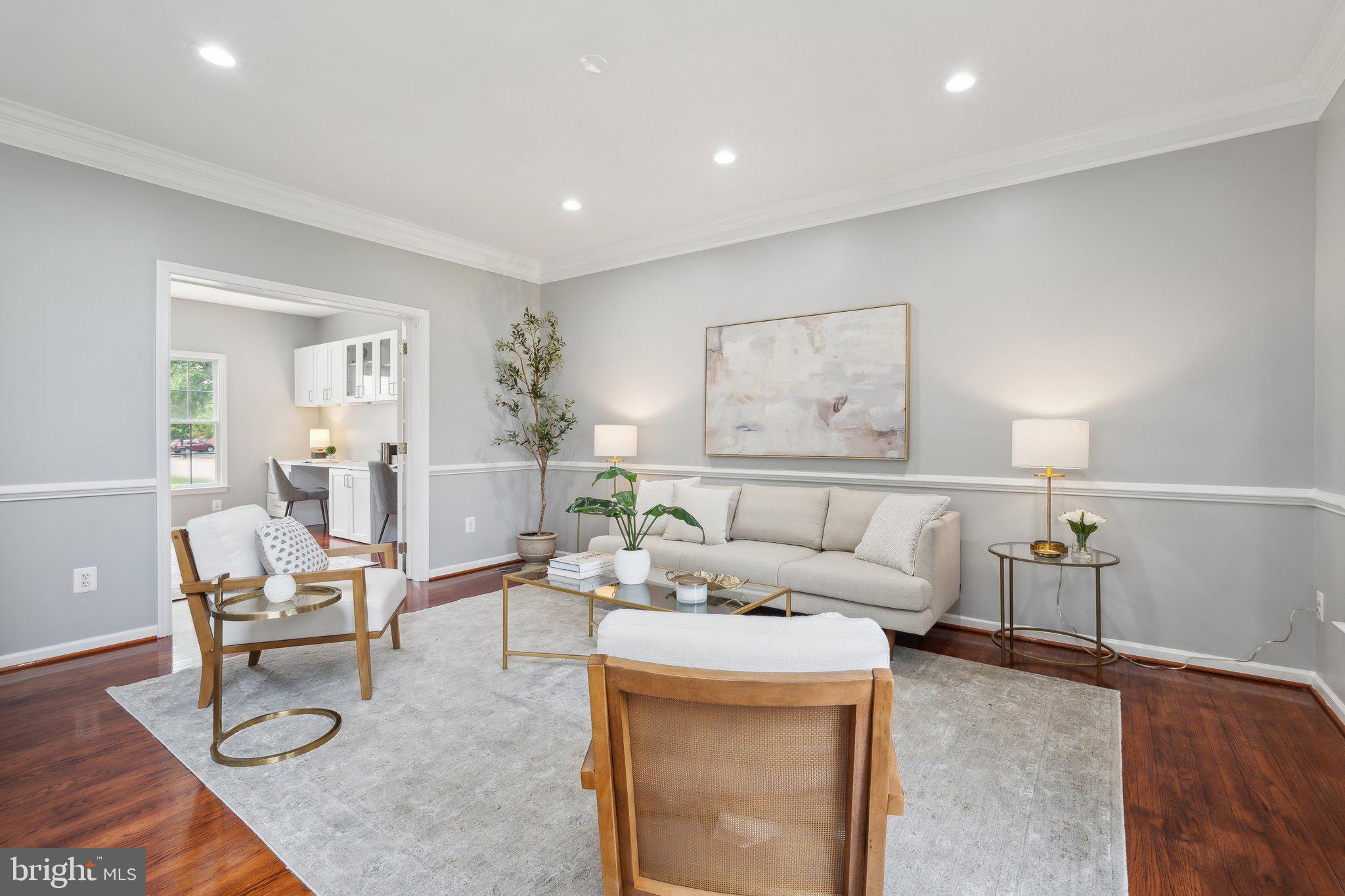 43464 Lucketts Bridge Cir