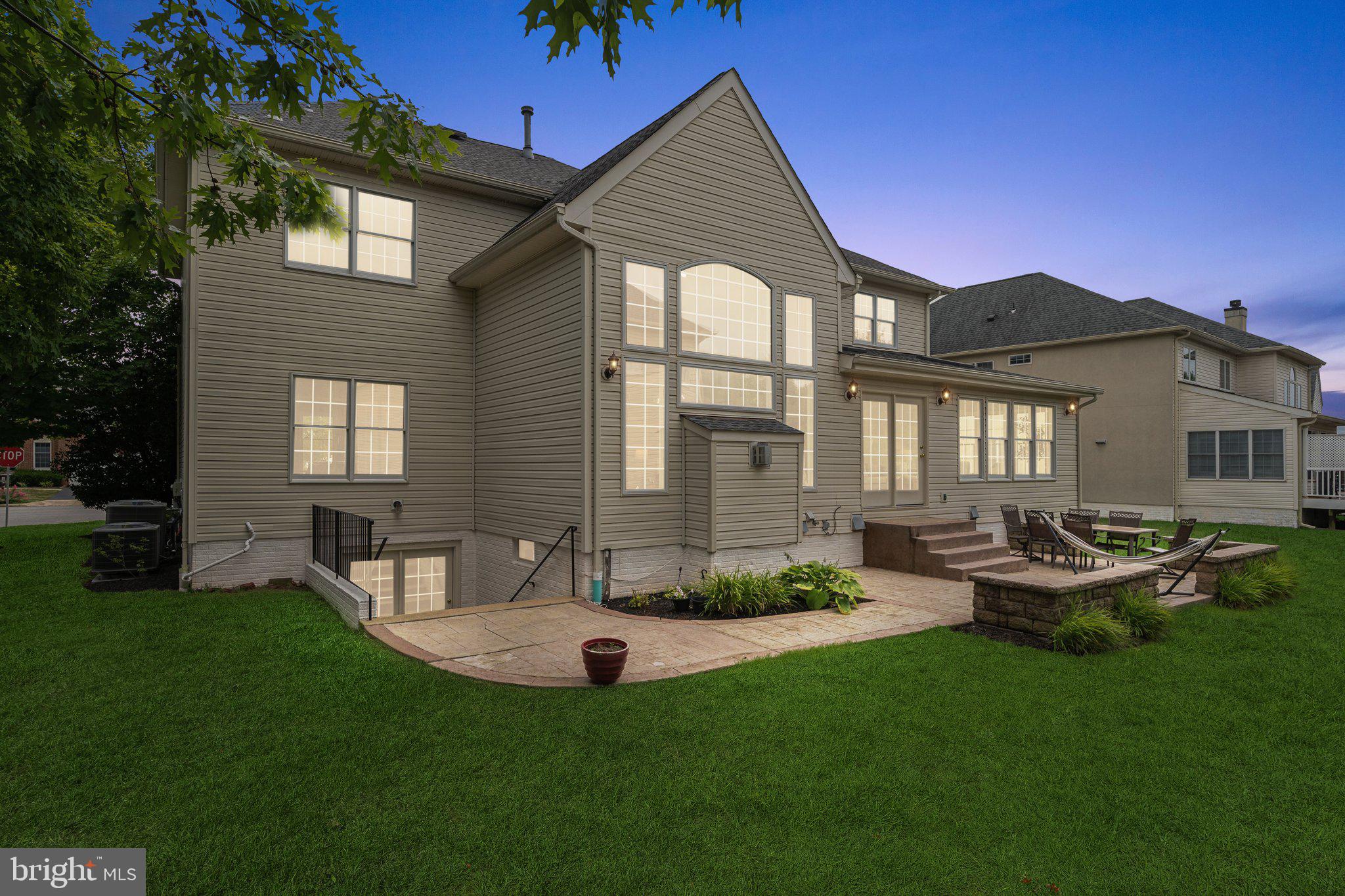 43464 Lucketts Bridge Cir