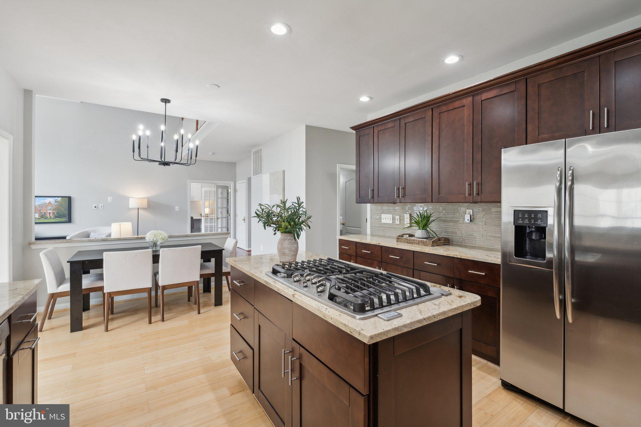 43464 Lucketts Bridge Cir