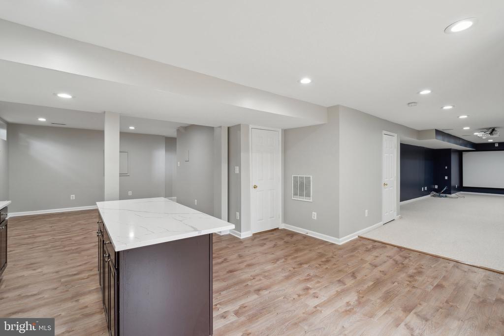 43464 Lucketts Bridge Cir
