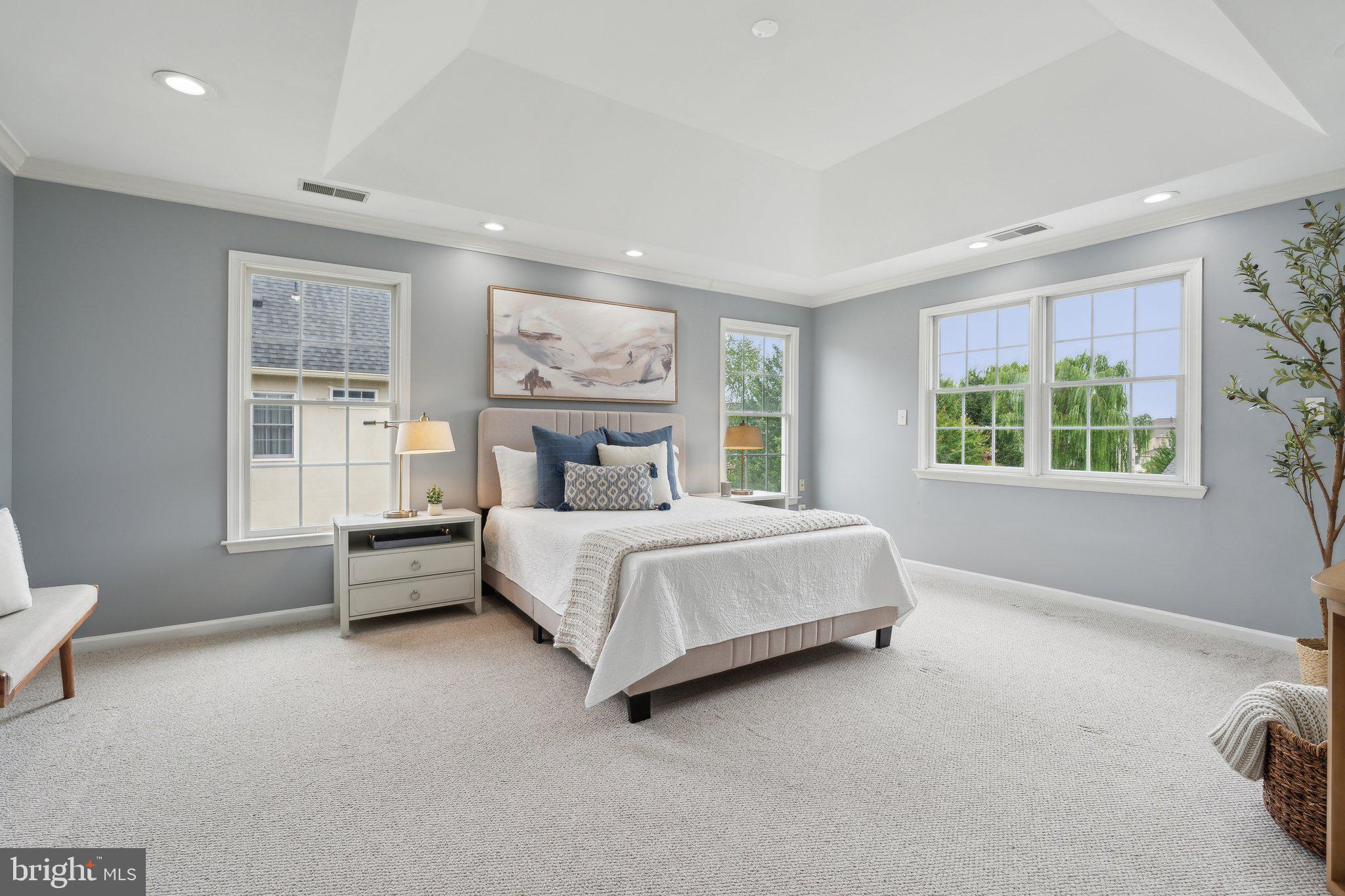 43464 Lucketts Bridge Cir