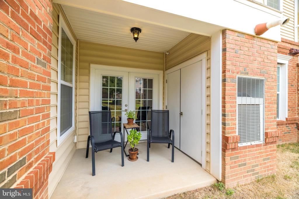23297 Southdown Manor Ter #117