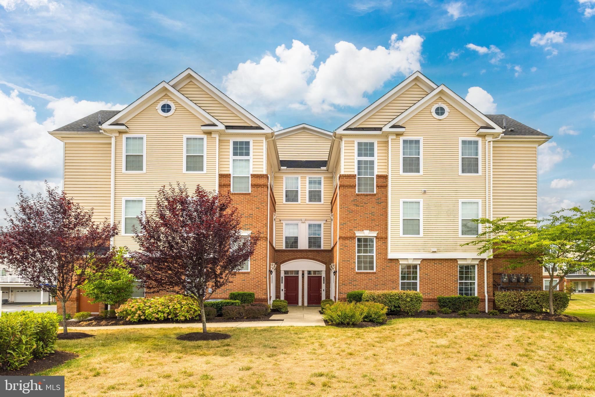 23297 Southdown Manor Ter #117