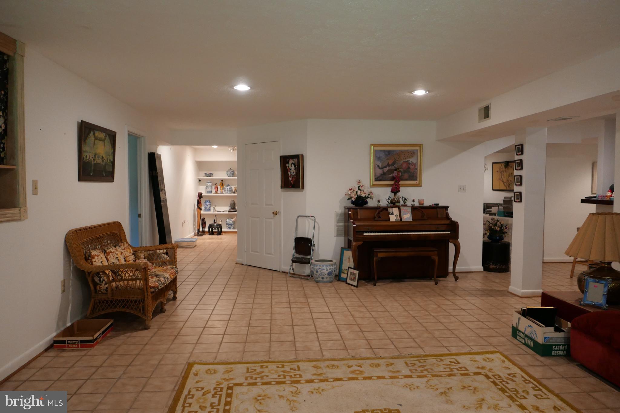 79 Rutherford Cir