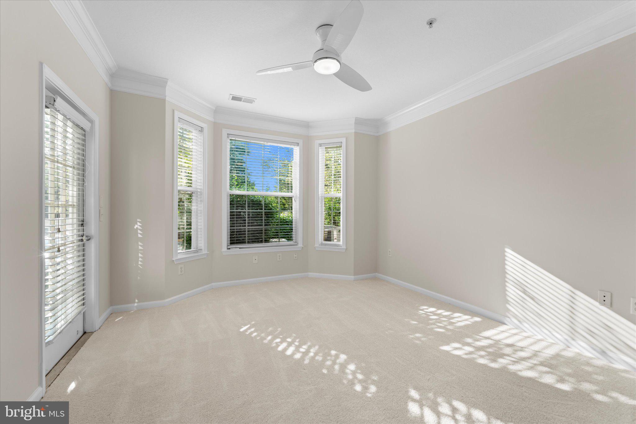 514 Sunset View Ter SE #104