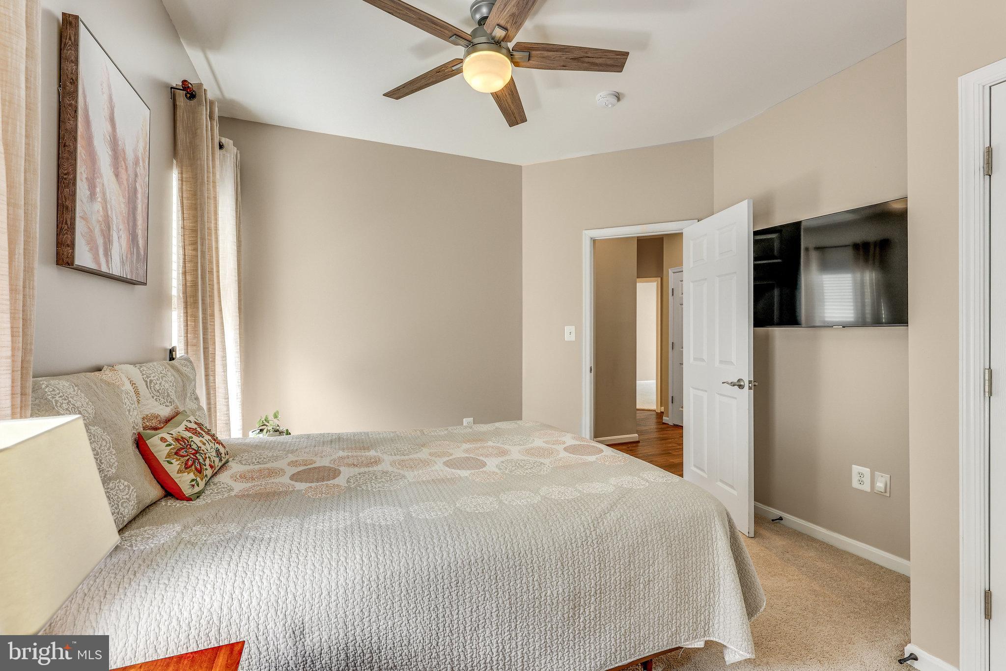 527 Gentlewood Sq
