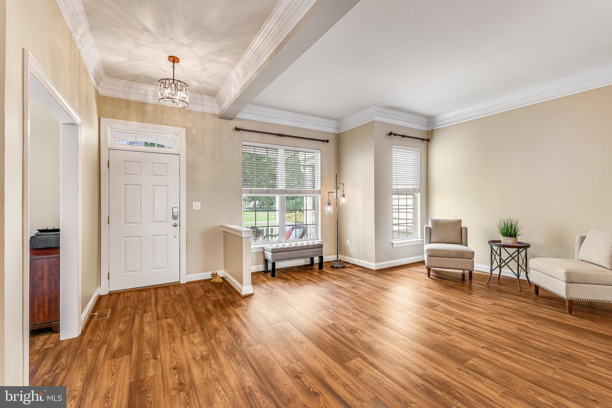 527 Gentlewood Sq