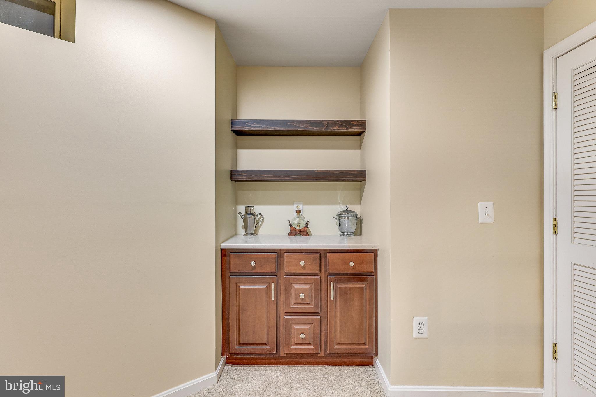 527 Gentlewood Sq