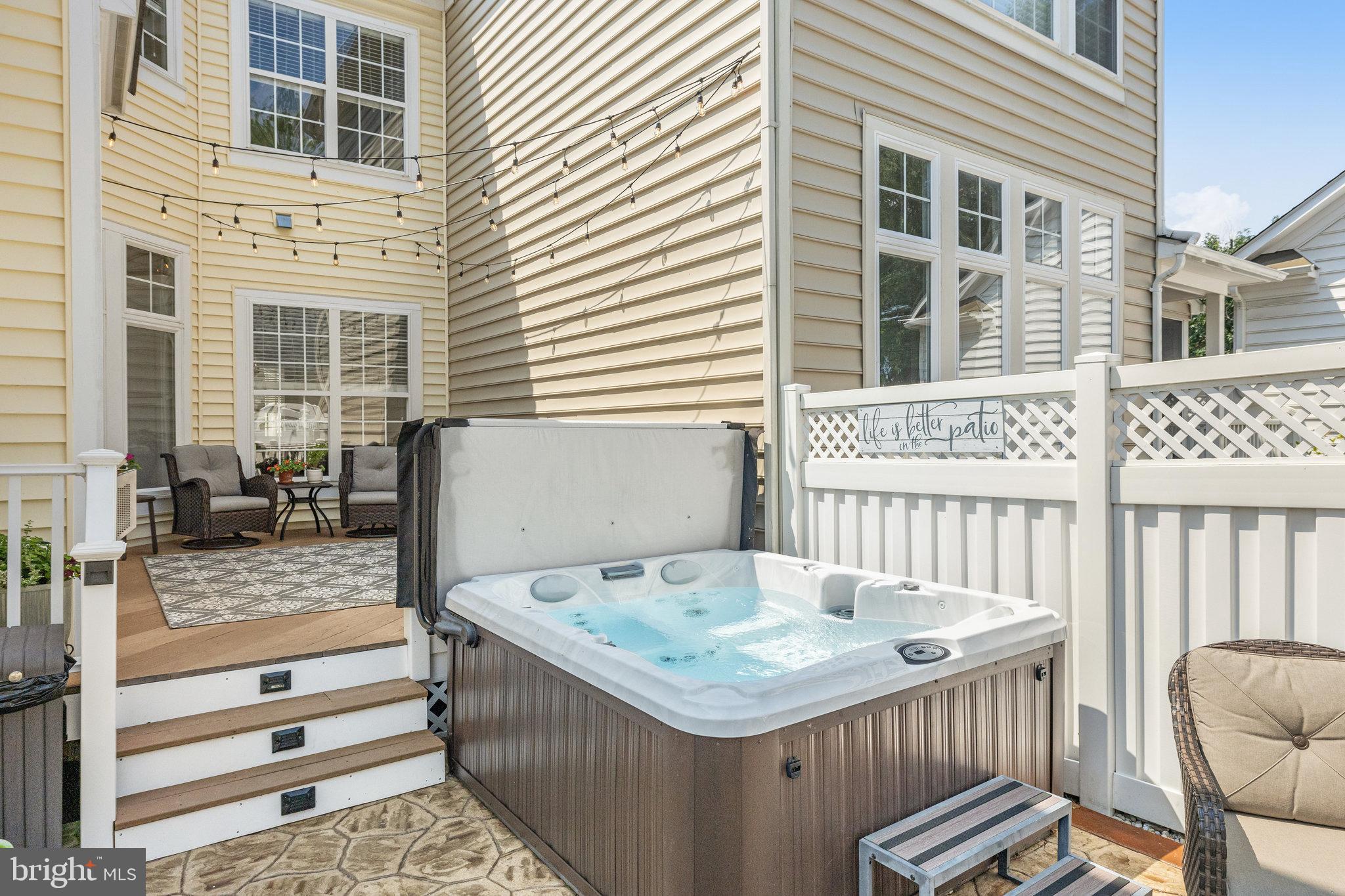 527 Gentlewood Sq