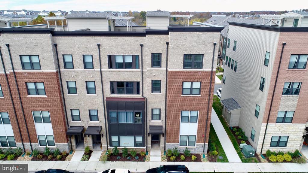 20551 MILBRIDGE TER