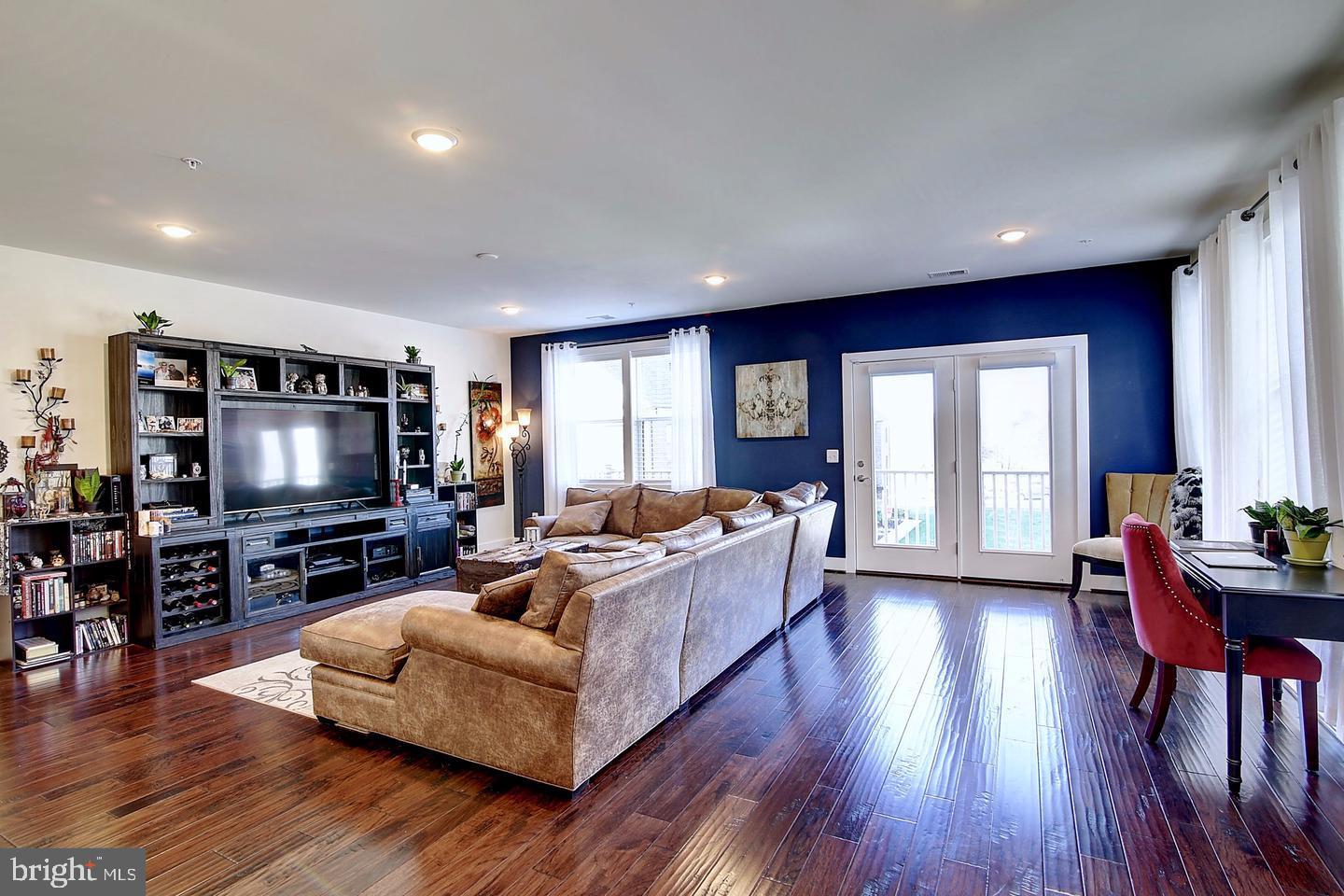 20551 MILBRIDGE TER