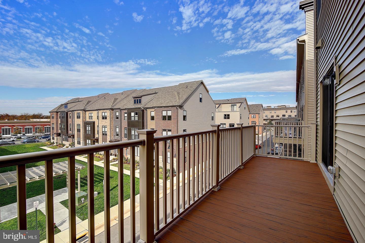20551 MILBRIDGE TER