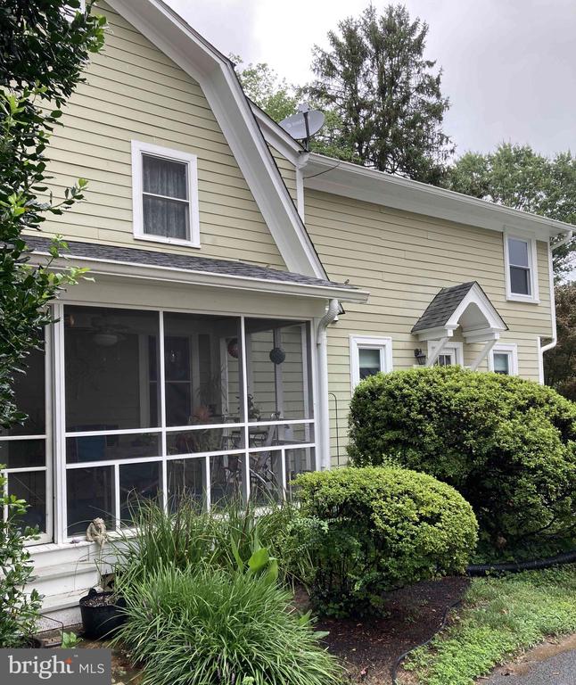 420 S Maple Ave