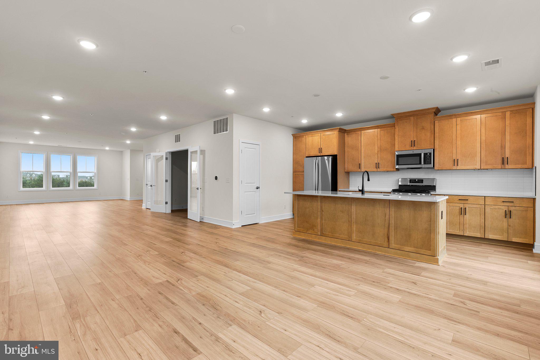 42714 Darala Dr