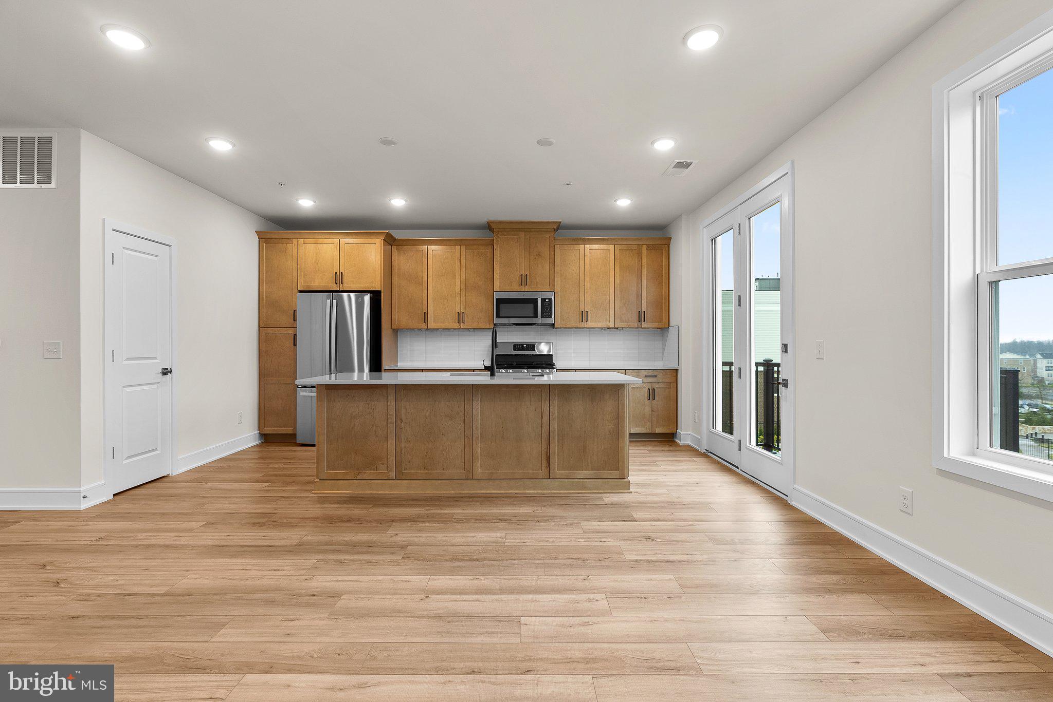 42714 Darala Dr